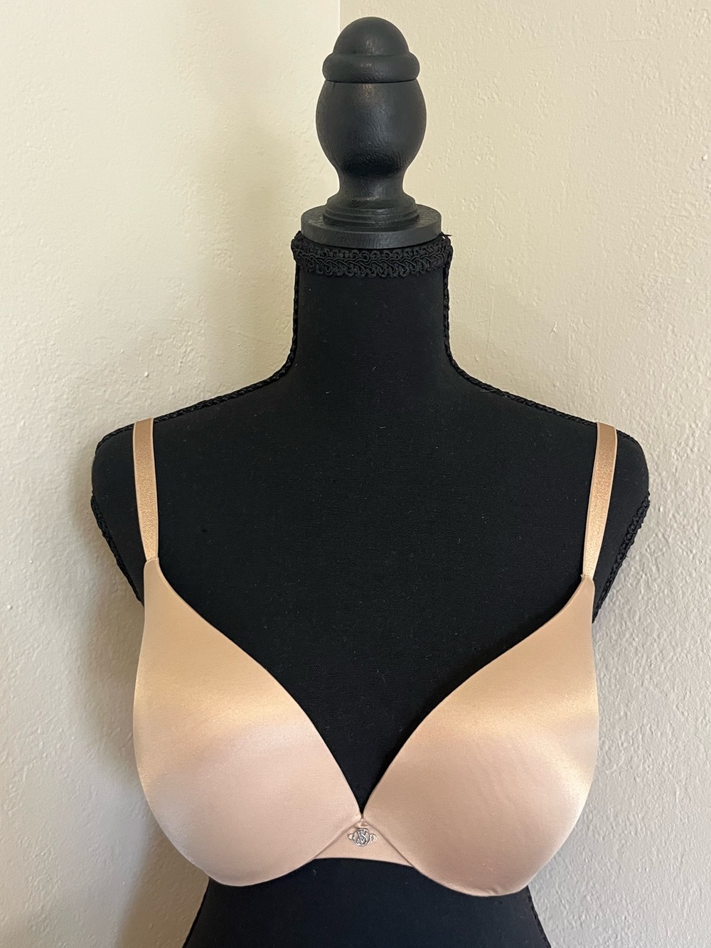 Victoria's Secret Beige Push-Up Bra-36C
